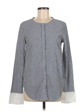 Long Sleeve Button Down Shirt size - M