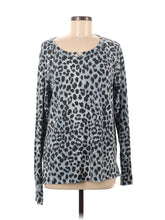 Sweatshirt size - M