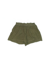 Khaki Shorts size - M