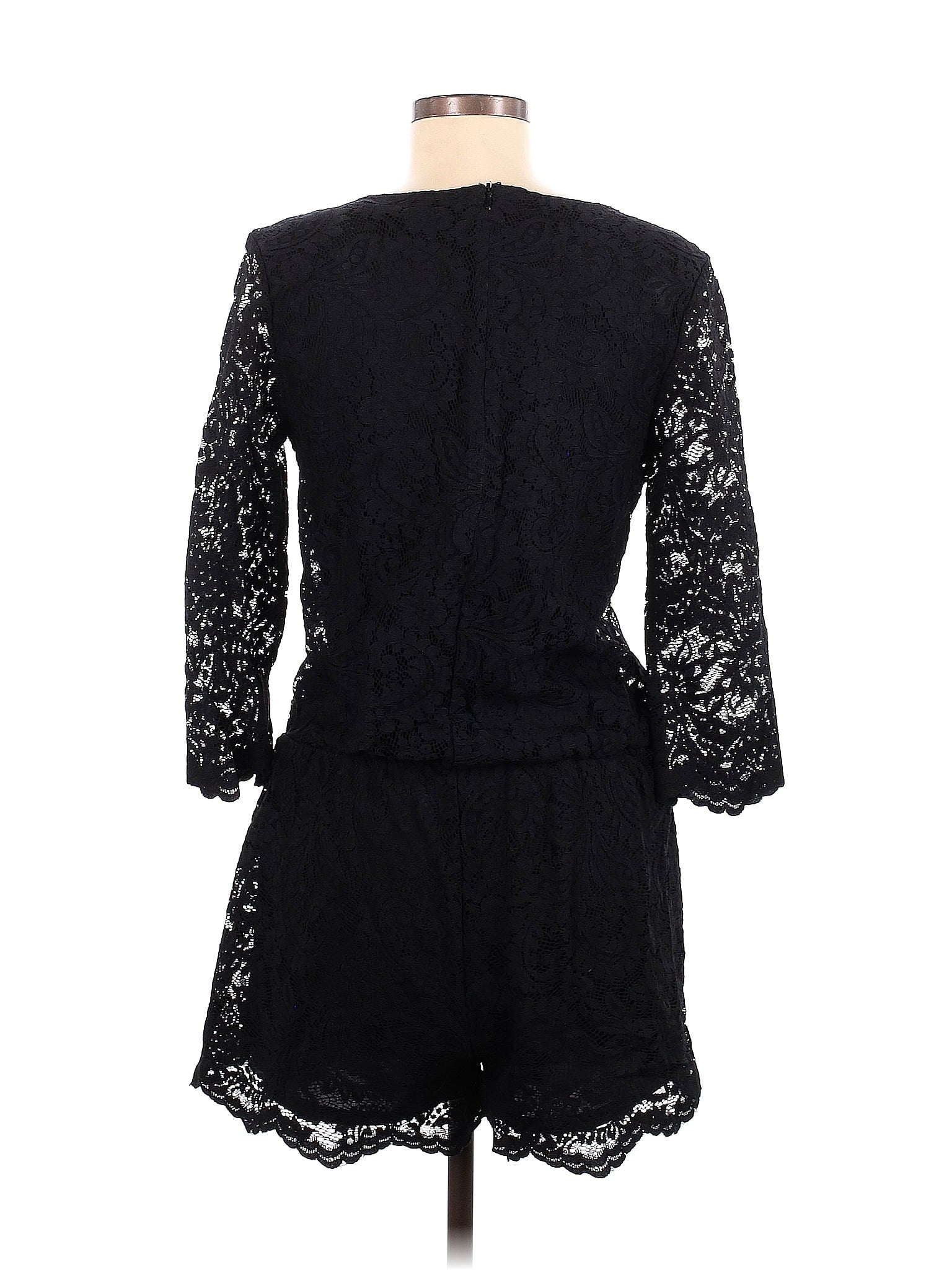 Romper size - M