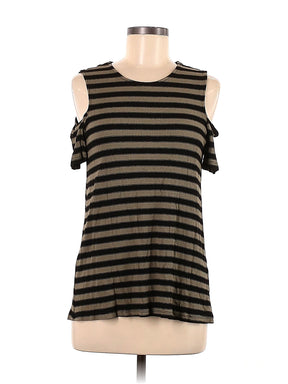 Short Sleeve T Shirt size - M